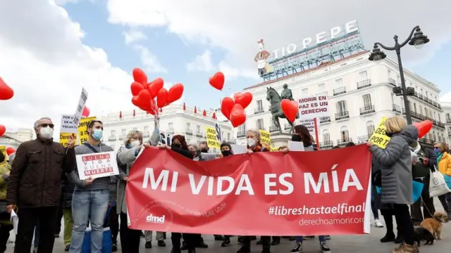 митинг за эвтаназию