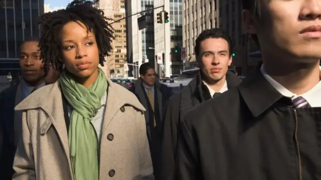 하이티즘은 여성에게도 영향을 미칠 수 있다. 특히 키가 큰 여성은 '위협적인' 존재로 인식될 수 있기 때문이다