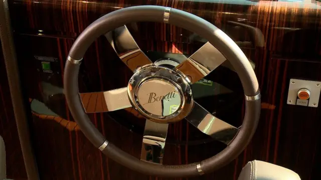 Штурвал яхты фирмы Benetti