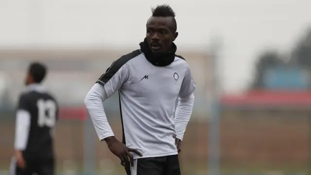 گادوین منشا مهاجم نیجریه‌ای گل‌گهر