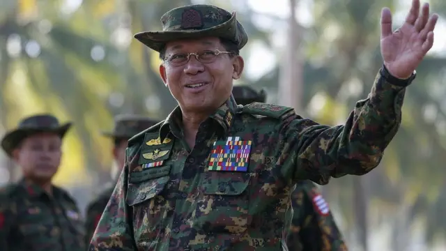 ကချင်နဲ့ ရှမ်းနယ်တွေထဲ သြဂုတ်လကုန်အထိ အပစ်ရပ်ဖို့ တပ်မတော် ကာကွယ်ရေးဦးစီးချုပ်က ကြေညာချက်ထုတ်ပြန်ထားပါတယ်