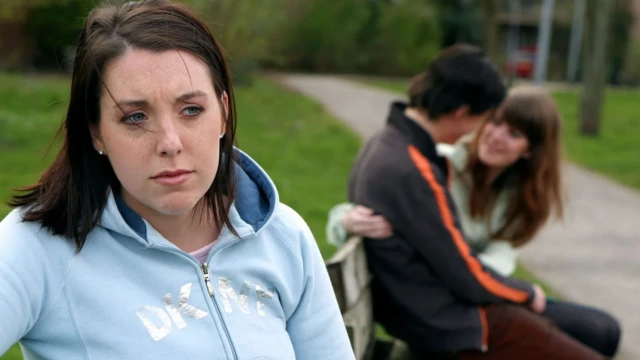 Que les personnes plus préoccupées par la vulnérabilité aux maladies modifient leur comportement de rencontre pour se protéger