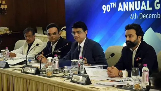 بی سی سی آئی کے سابق صدر سورو گنگولی