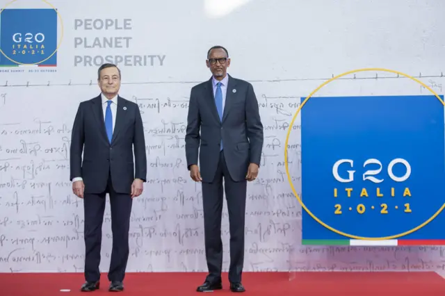 Perezida w'u Rwanda Paul Kagame ni umwe mu bandi bategetsi batumiwe muri iyi nama ya G20, aha ari kumwe na Minisitiri w'intebe w'Ubutaliyani Mario Draghi ari we kuri ubu ukuriye G20