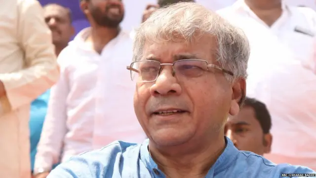 प्रकाश आंबेडकर