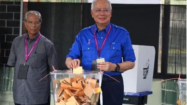 นายนาจิบ ราซัค