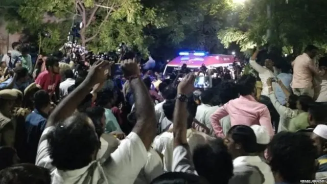 ਪ੍ਰਸ਼ਾਸਨ ਵੱਲੋਂ ਕਾਵੇਰੀ ਹਸਪਤਾਲ ਦੇ ਬਾਹਰ ਸੁਰੱਖਿਆ ਦੇ ਪੁਖ਼ਤਾ ਪ੍ਰਬੰਧ ਕੀਤੇ ਹਨ