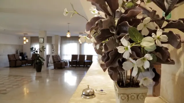 Suasana kosong di hotel Angel, Betlehem.