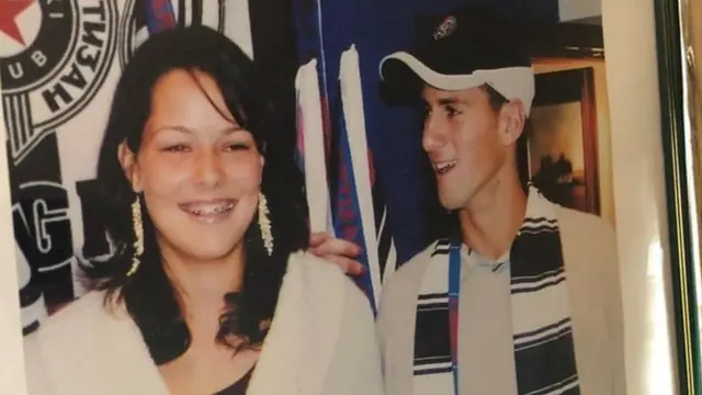 Foto de Novak Djokovic y Ana Ivanovic en la pared del Partizan Belgrade Tennis Club