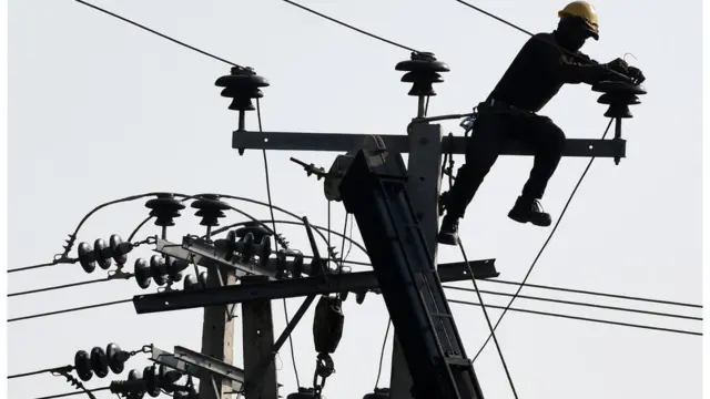 විදෙස් ණය ගෙවා ගැනීමට නොහැකි වීම හමුවේ ශ්‍රී ලංකා ආර්ථිකයට කුමක් වෙයිද?