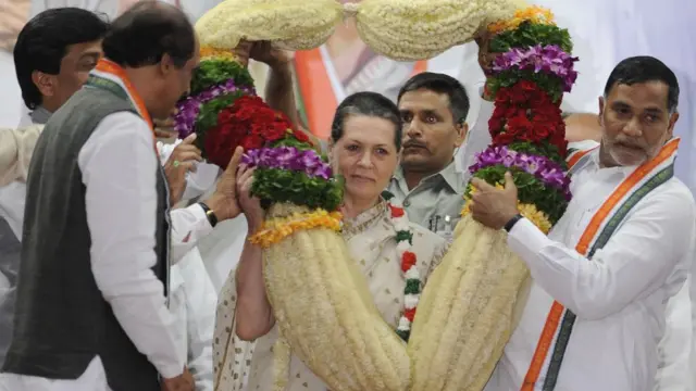 सोनिया गांधी