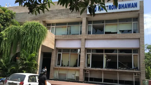 तोड़फोड़ का शिकार हुआ पंचकुला का एक दफ़्तर