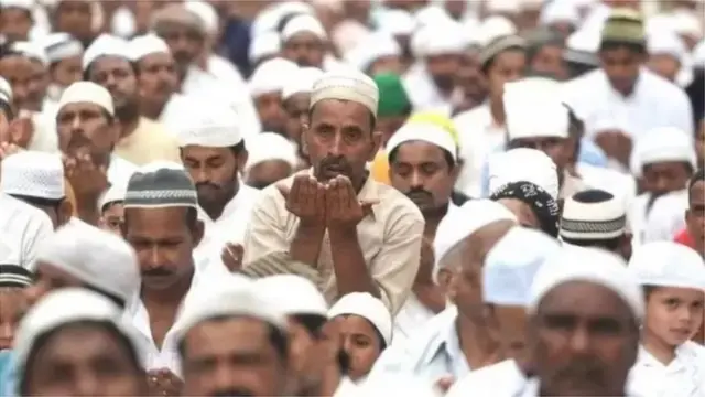 મસ્જિદ, અઝાન