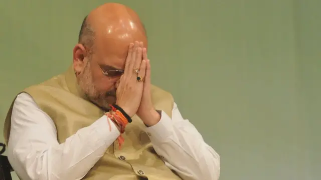 அமித்ஷா குடியுரிமை சட்டத் திருத்த மசோதா குறித்து பேசியது என்ன?