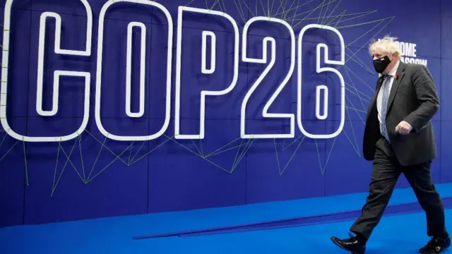 El primer ministro británico Boris Johnson a la entrada de la COP26