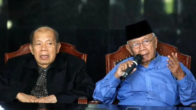 MK, Achmad Rustandi, Salahuddin Wahid