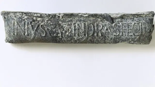 Trozo de tubería romana