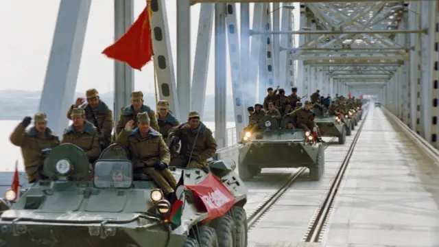 خروج نظامیان شوروی سابق از افغانستان