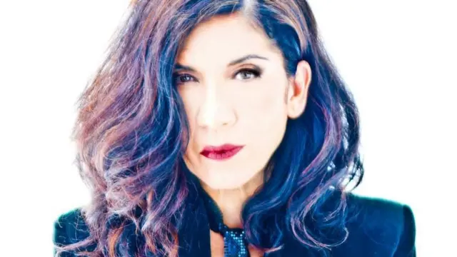 سوسن دیهیم اکنون مقیم کالیفرنیا است