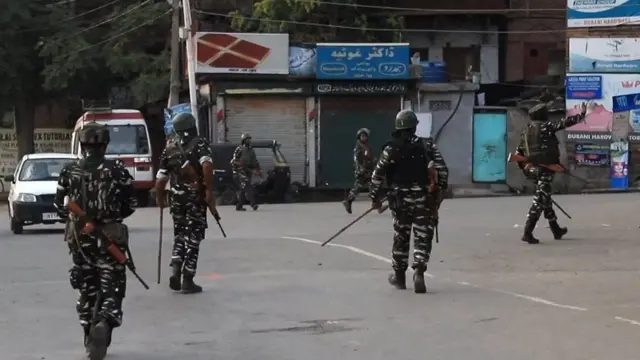 காஷ்மீரில் பாதுகாப்பு நிலை.