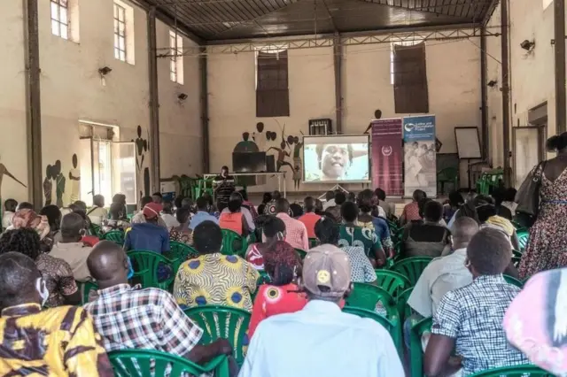 እቲ ፍርዲ ብብዙሓት ሰባት ተራእዩ