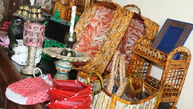 වෙළෙඳාම ඉහළ යාමත් සමඟ කෙමෙන් අතමිට සරු වන්නට විය