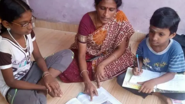 பள்ளிகள்