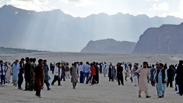 سرفرنگا جیپ ریلی