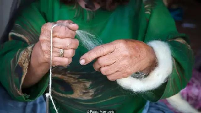 Sana'ar saƙar hannu ta shahara