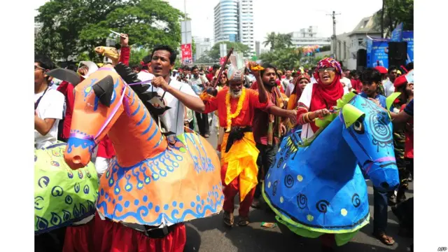মঙ্গল শোভাযাত্রার বিস্তার দিনে দিনে বেড়েছে