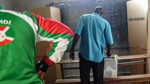 Ku wa 20/05/2020 mu Burundi niho haba amatora atatu: ay'umukuru w'igihugu, abashingamateka hamwe n'ay'abahanuzi b'amakomine