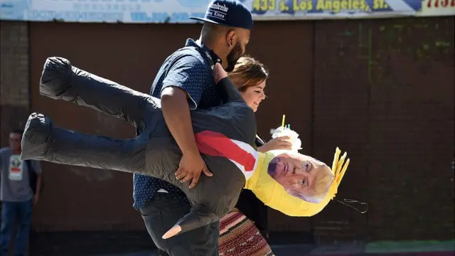 Piñata de Donald Trump