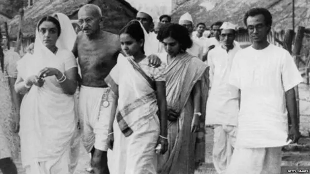 ਗਾਂਧੀ ਨਾਲ ਅੰਦੋਲਨਾਂ 'ਚ ਕਈ ਮਹਿਲਾਵਾਂ ਨੇ ਵੀ ਹਿੱਸਾ ਲਿਆ