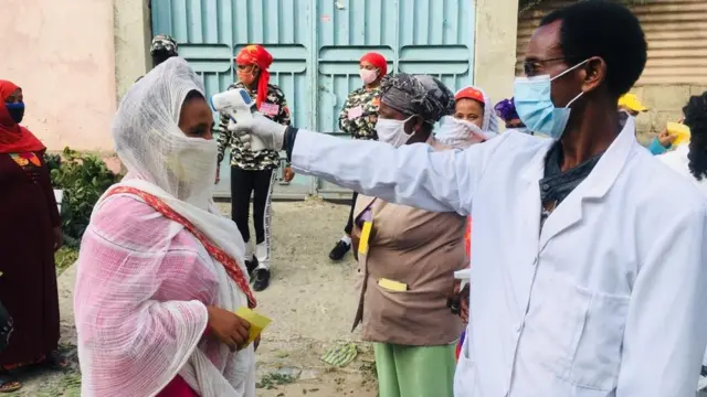 መረጽቲ፡ ቅድሚ ናብ መረጻ ምእታዎም፡ መጠን ዋዒ ሰብነቶም ብሰብ ሞያ ይዕቀን ነይሩ።