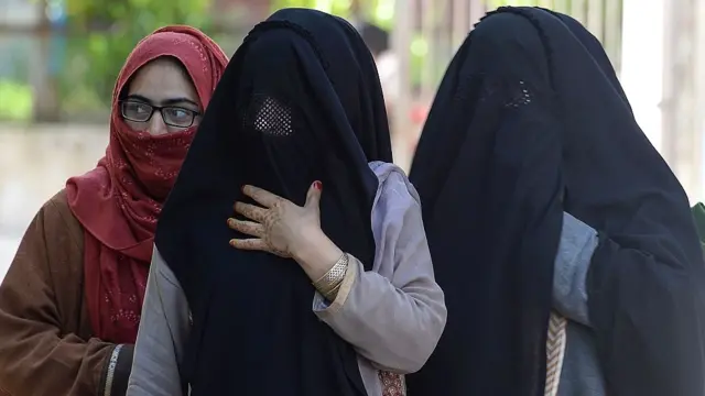 कश्मीर में मतदान