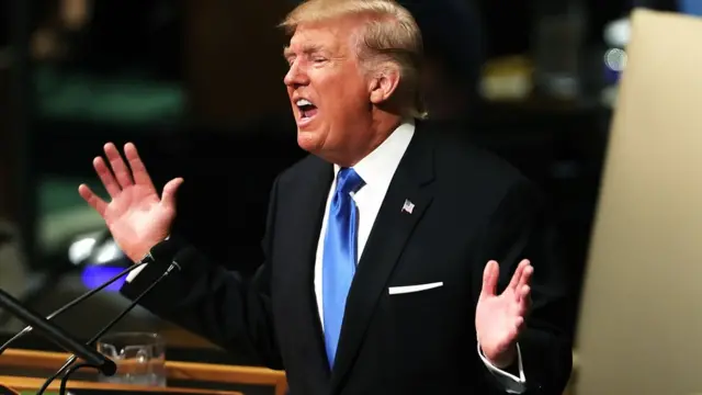 डोनल्ड ट्रंप