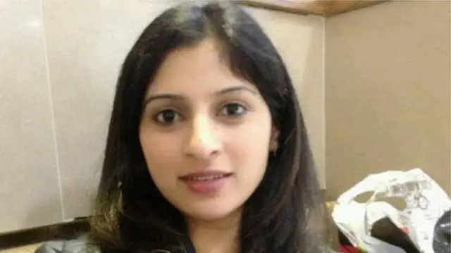 ثنا محمد چې مخکې دیوې انماتالیګاډو نومېده، د وژل کېدو پر مهال د نهو میاشتو مېندواره و.