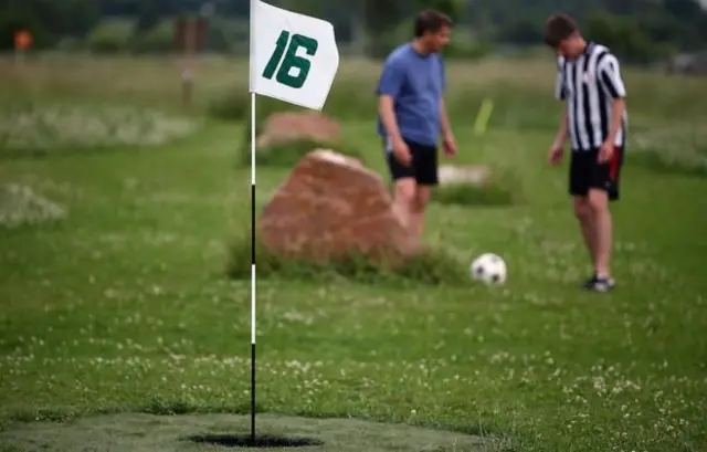 Footgolf.