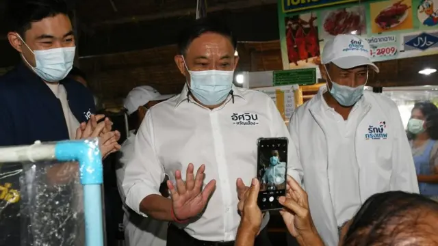 พล.ต.อ. อัศวิน ขวัญเมือง