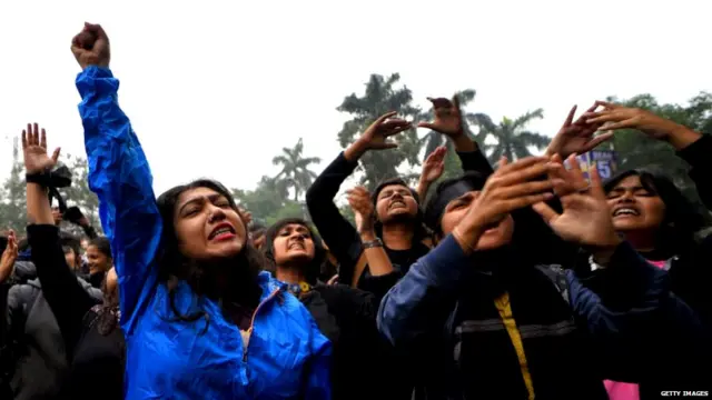 महिलाओं का प्रदर्शन