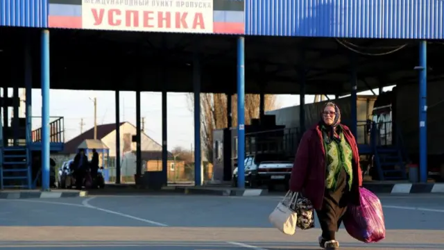 Контрольований "ДНР" КПВВ на кордоні з Росією