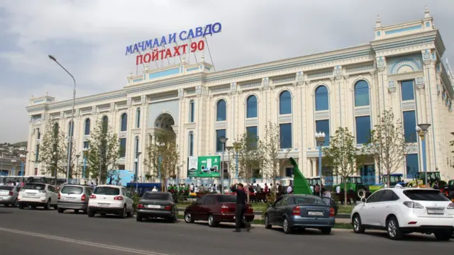 Душанбедаги Ўзбекистон маҳсулотлари кўргазмаси