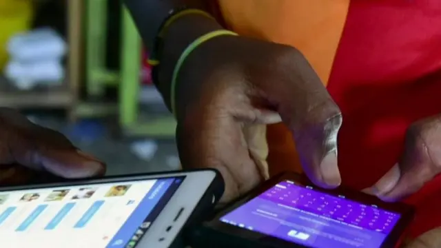 Iwu intaneti kpụpụrụ m nga