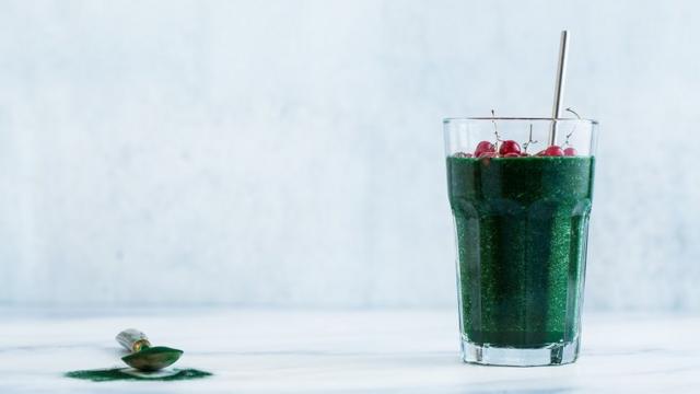 Smoothiecasino freebetfrutas verdes com spirulina havaiana e groselhas
