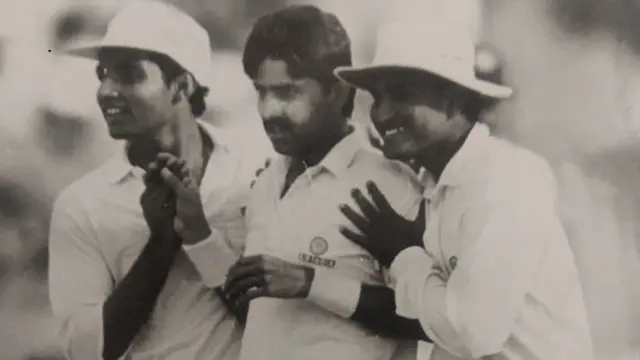 अजय जडेजा और मनोज प्रभाकर के साथ संजय मांजरेकर