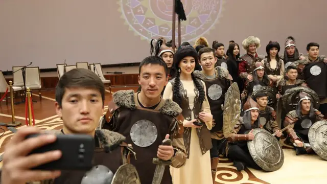 Апта соңунда III Дүйнөлүк Көчмөндөр оюндарын уюштуруу жана өткөрүү боюнча даярдыктарды баштоого расмий старт берилди.