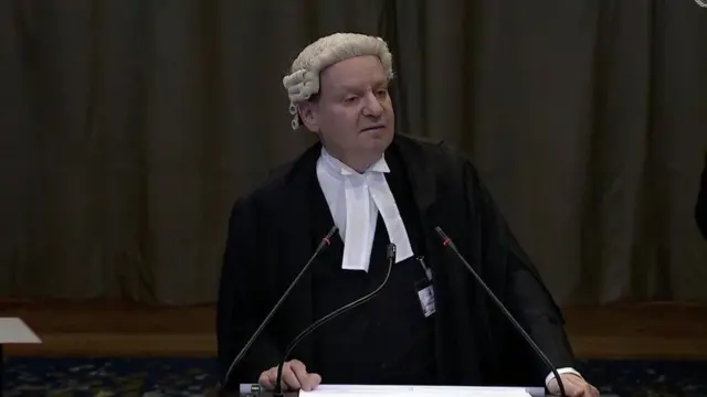 ဂမ်ဘီယာ ဘက်က ရှေ့နေ