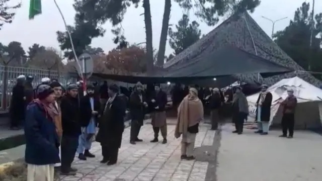 معترض
