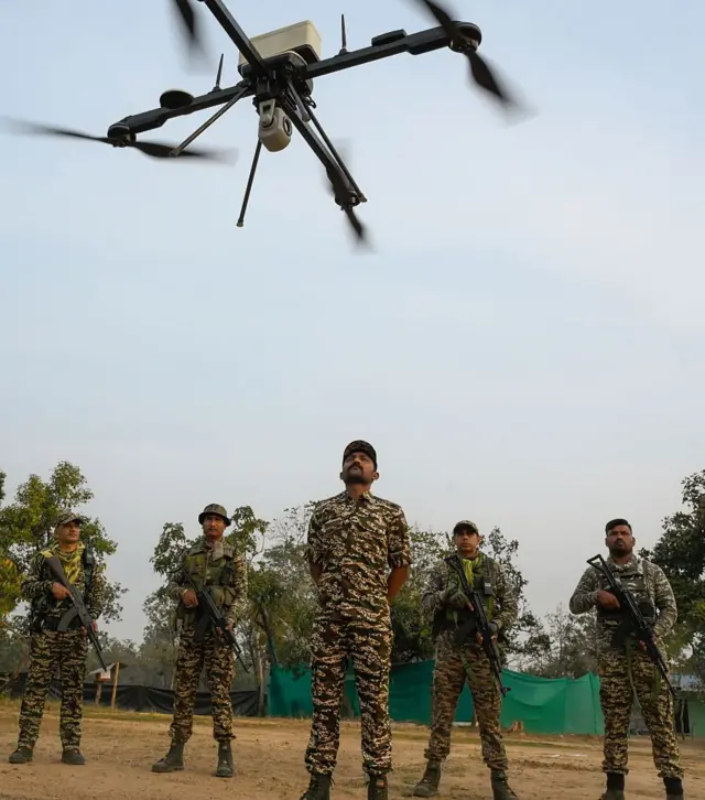 छत्तीसगढ़ में सुरक्षाबलों के एक ट्रेनिंग कैंप में ड्रोन ट्रेनिंग (फ़ाइल फ़ोटो)