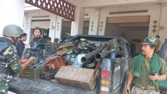 တော်လှန်ရေးတပ်ဖွဲ့တွေ သိမ်းဆည်းရမိတဲ့ လက်နက်တွေ